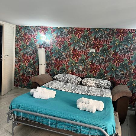 مبيت وإفطار Napoli Centro-La Casa Di Lucio المظهر الخارجي الصورة